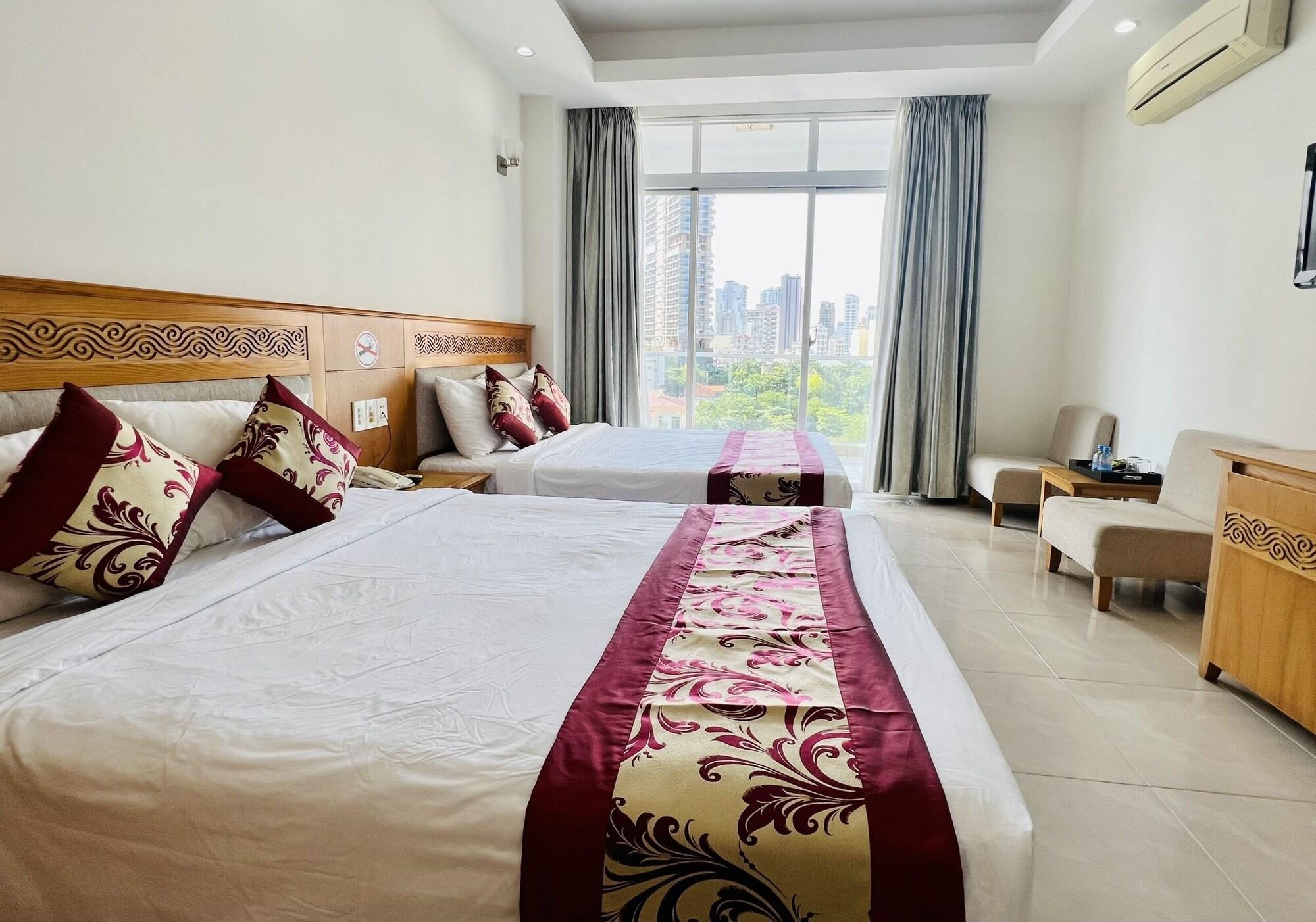 Sophia Sky Hotel На Транг Екстериор снимка